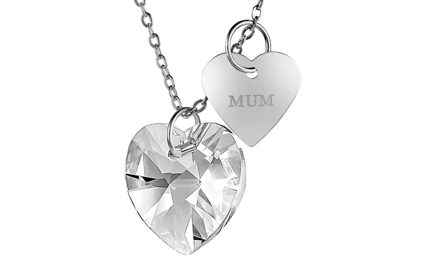 Image 3: Heart-Shaped Mom-Engraved Pendant Necklace with Optional Gift Box