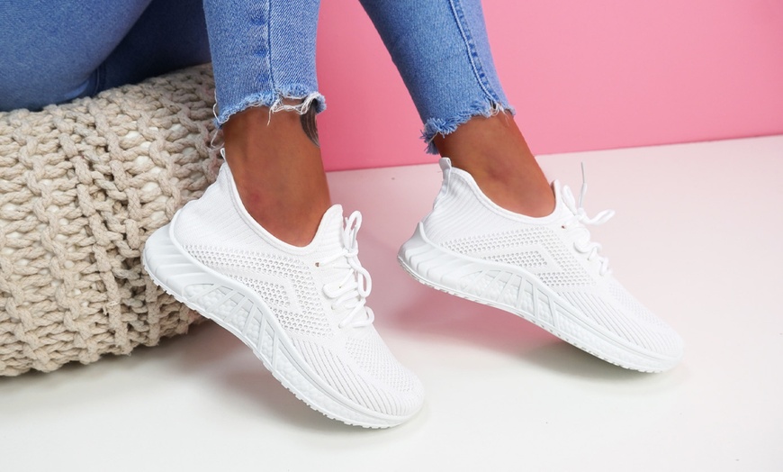 Image 10: Women's Knit Lace-Up Trainers