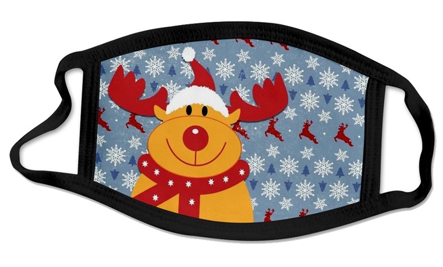 Image 8: Christmas-Themed Face Mask