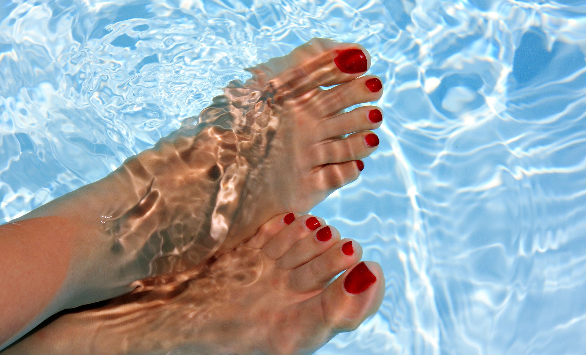 Laser toenail fungus removal for one or both feet