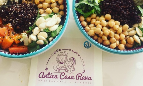 ⏰ Cena vegana e biologica con vino per 2 o 4 persone all'Antica Casa Rava Vegano (sconto 63%). Prenota&Vai!
