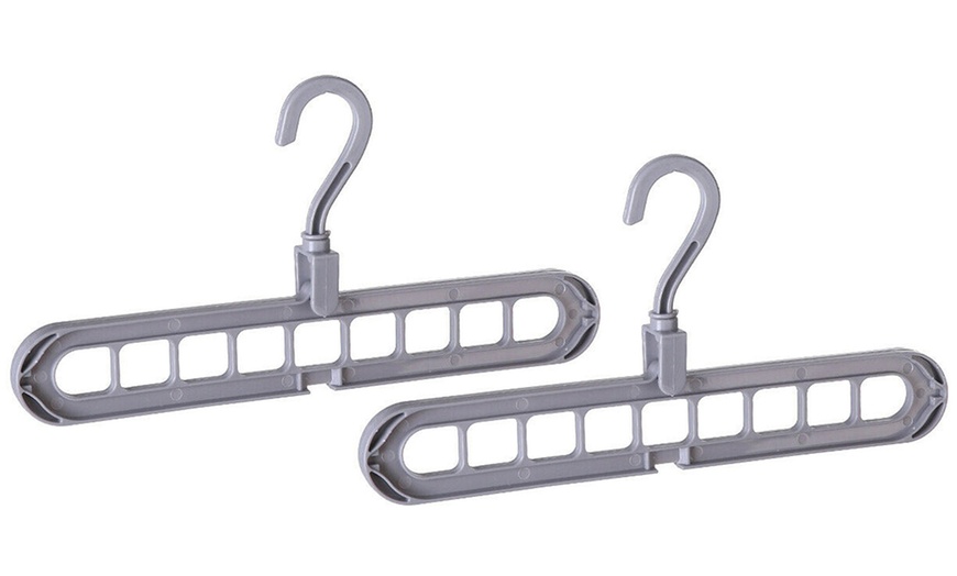 Image 11: Nine-Hole Foldable Hanger