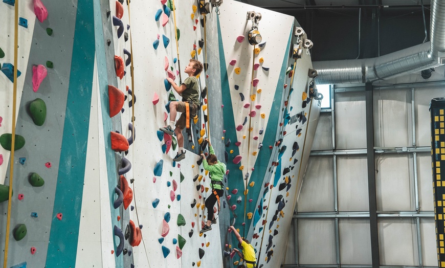 Image 2: Join Beginner Climber Basics for Up to Four, Free Membership Included