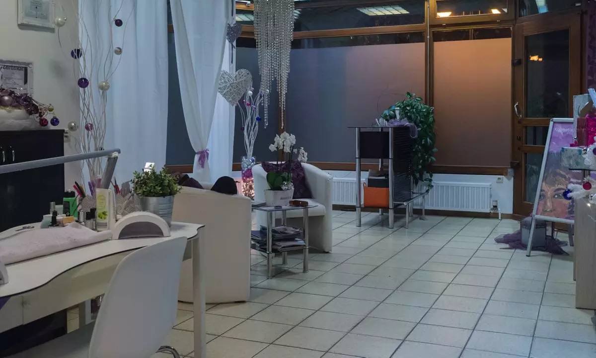 Permanent Make-up für Ober- oder Unterlid, Lippenkontur o. Augenbrauen