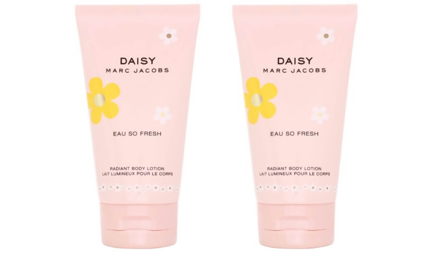 Image 2: Marc Jacobs Daisy Body Lotion