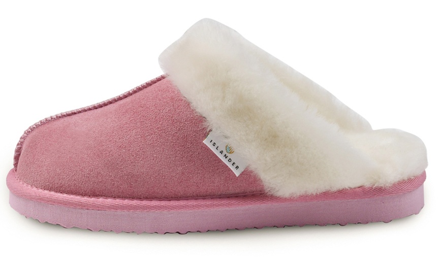 Image 11: Women's Islander Sheepskin Slippers