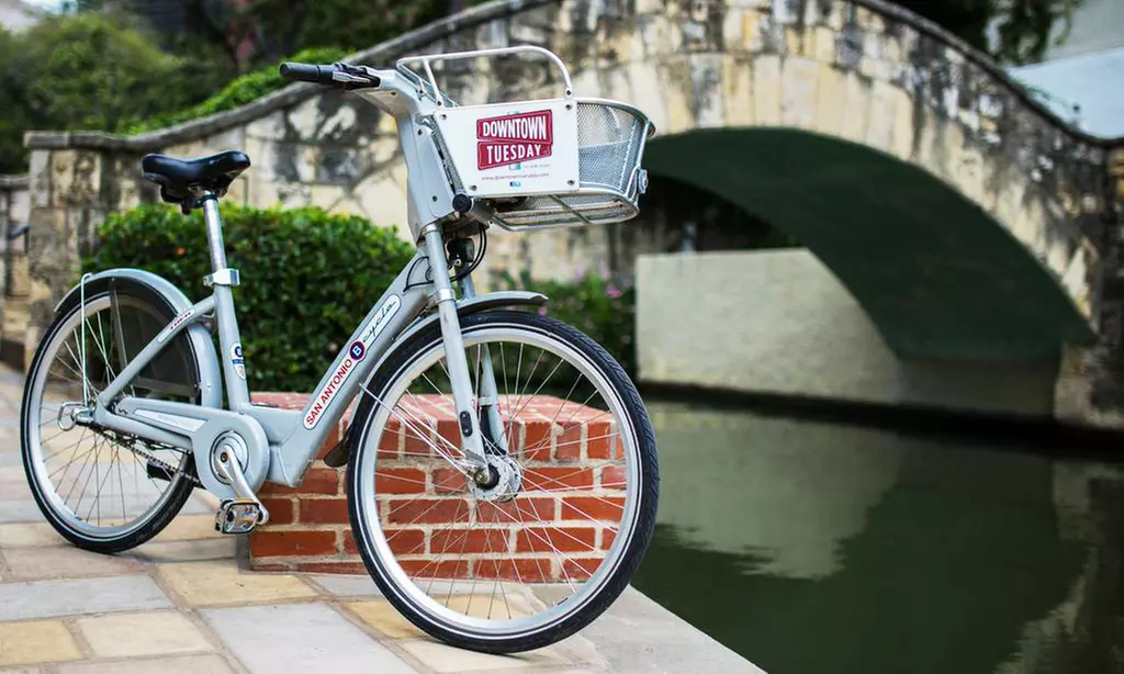 Three 24-Hour Passes with Optional One-Year Membership to B-cycle (Up to 60% Off)   - Primary Image