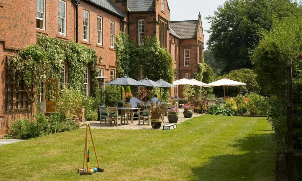 4* Nunsmere Hall Hotel: Deluxe Room for 2 with Breakfast