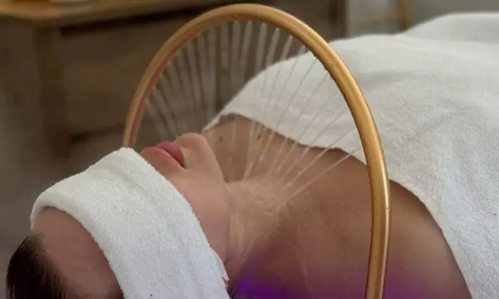 Head spa japonés con bebida, masaje, aromaterapia y presoterapia