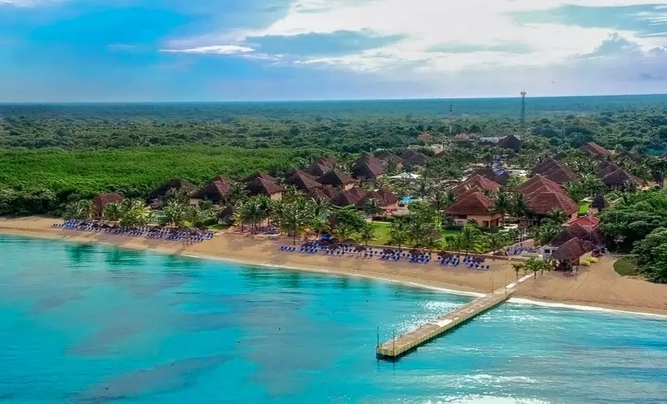 5-Night All-Inclusive Mexico Stay with Airfare. Price/Person Based on Double Occupancy. Includes Taxes and Fees. - Primary Image