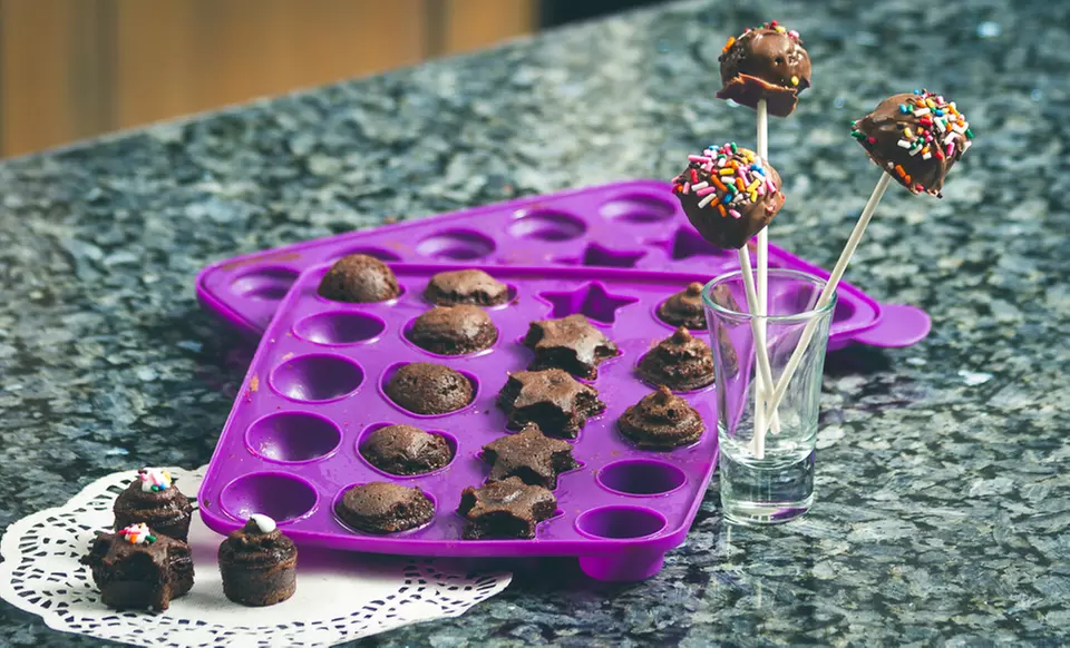 Silicone Cake Pop Molds Set - Primary Image