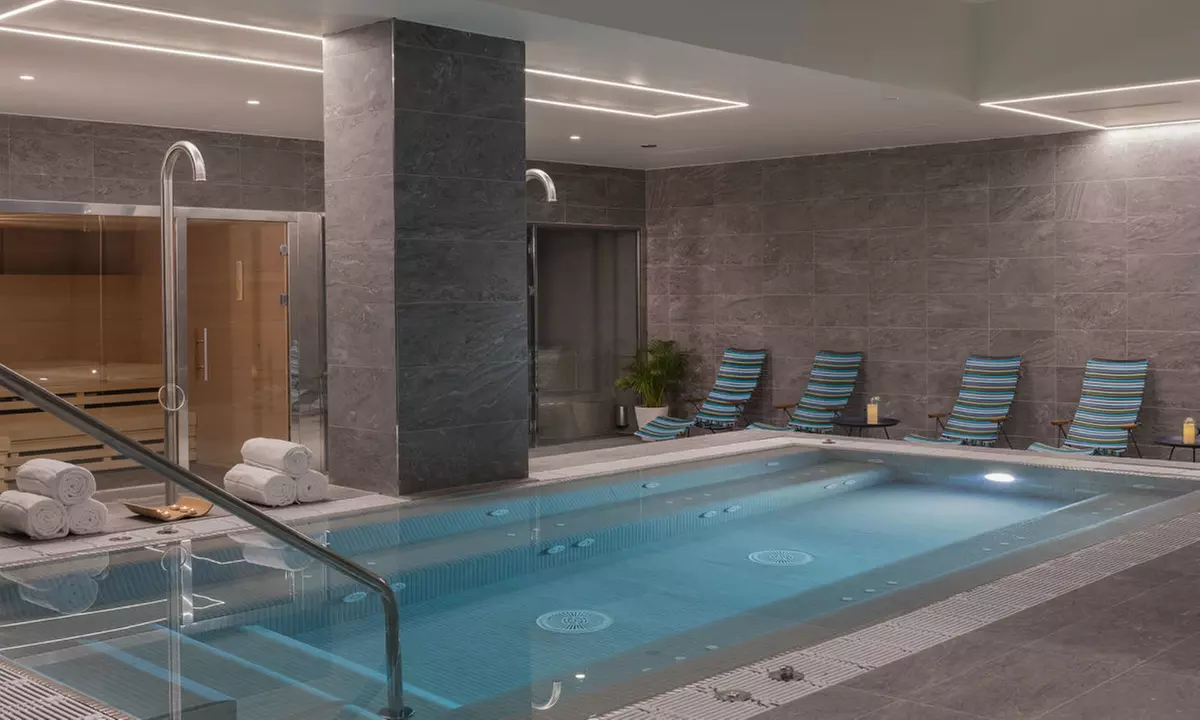 Regálate un momento de relax: circuito spa de 1 hora con opción a masaje para 1 o 2 personas (hasta 63% menos) - Primary Image