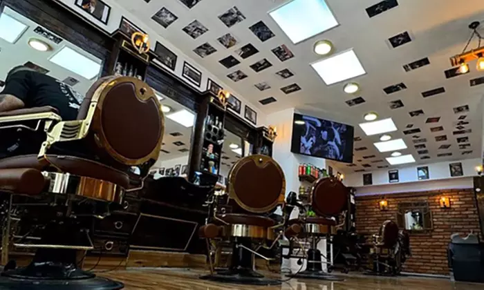 Herrenfrisur und Bartrasur in Köln