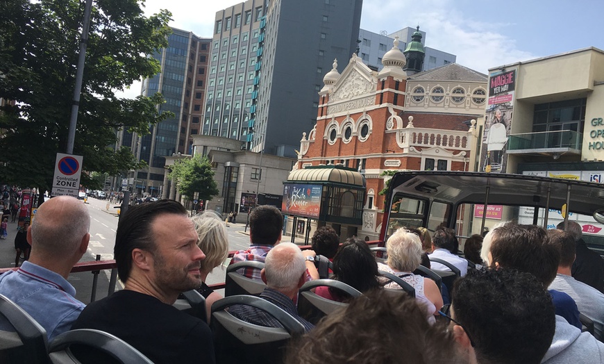 Image 10: Belfast Open-Top Sightseeing Tour