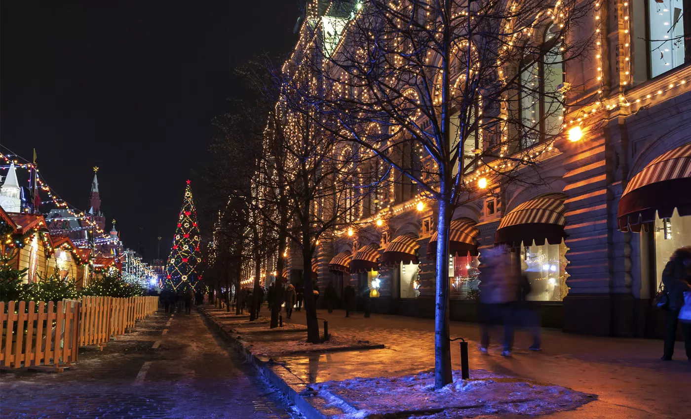 Gaze at Cleveland's Best Christmas Lights on a BYOB Trolley - Primary Image