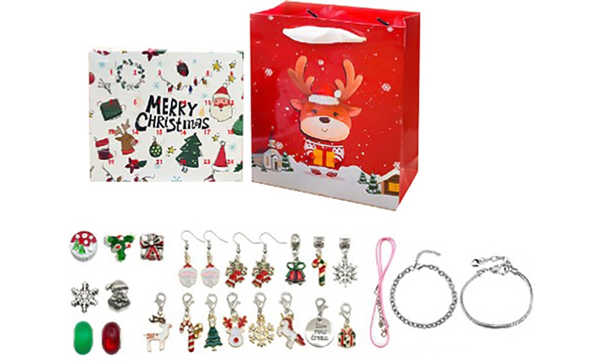 Image 4: Adventskalender met armbanden, ketting en oorbellen