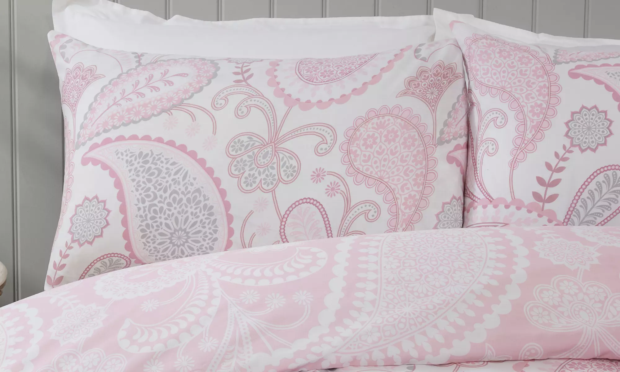 Paisley Floral Reversible Polycotton Paisley Duvet Set with Pillowcase