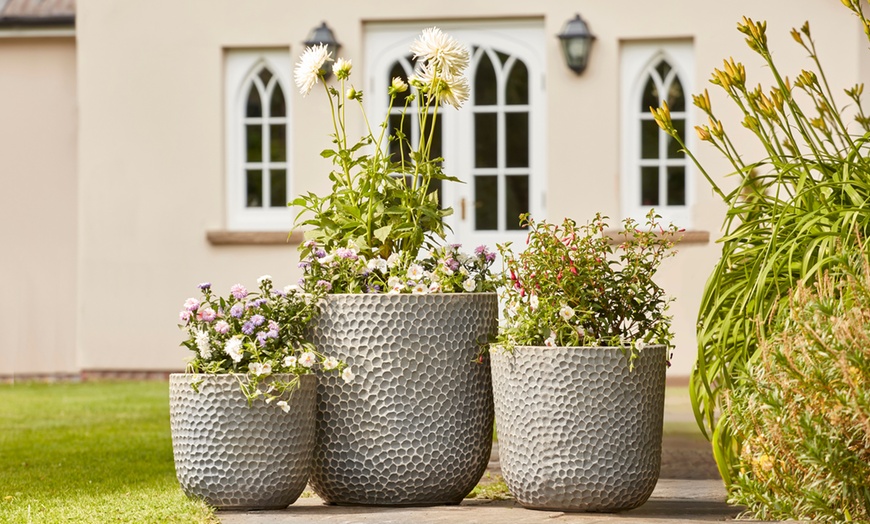 Image 3: Textured Fibre Clay Planters Set