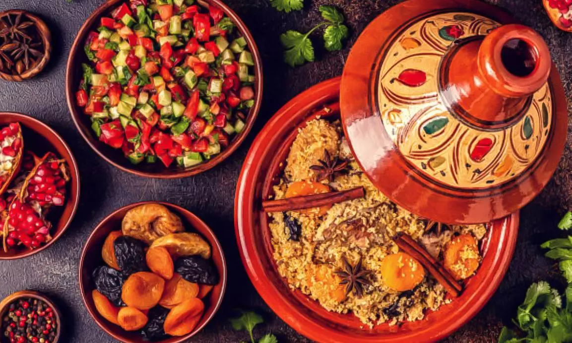 Cocina árabe en el bajo Albayzín para 2 o 4 personas en Tajin Dar