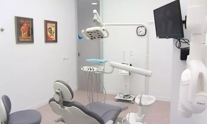 Limpieza bucal con ultrasonidos, 12,90 €