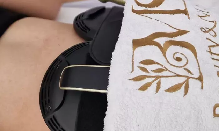 Straffe Haut: Fettverbrennung-Behandlung mit dem M-Slim Gerät