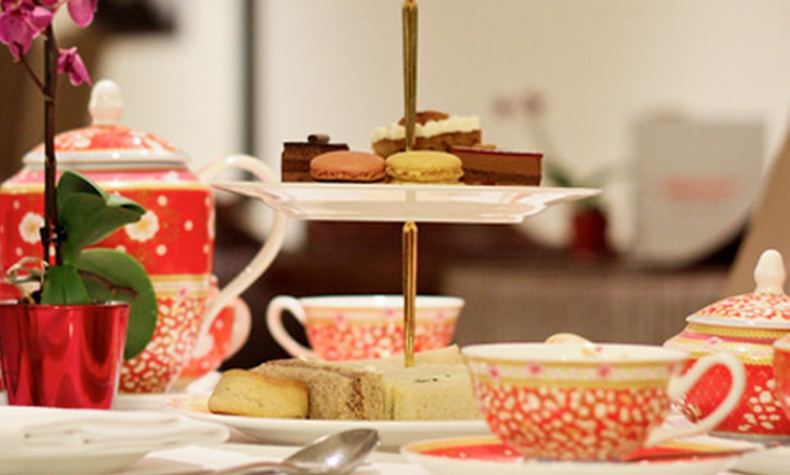 Image 1: 4* Winter Afternoon Tea