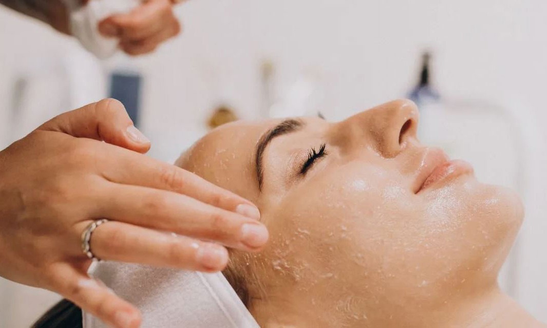 Tratamiento HIFU 12D Max facial con opción a cuello, papada y contorno