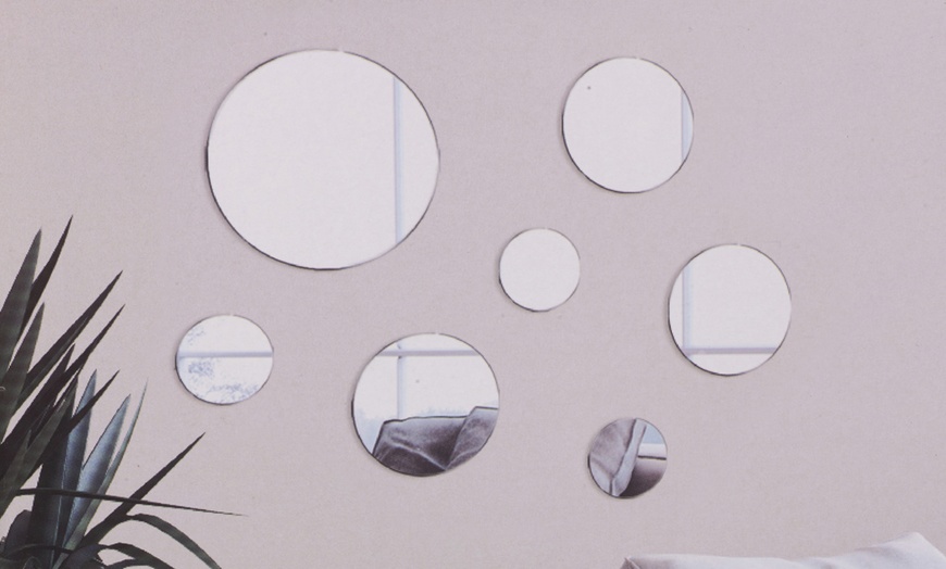 Image 1: Seven-Piece Mirror Set