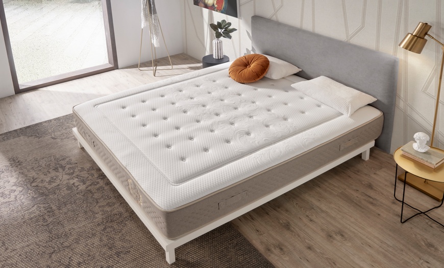 Image 2: Matelas à ressorts ensachés