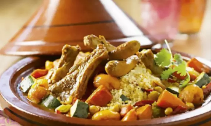 Couscous viande au choix avec dessert au choix