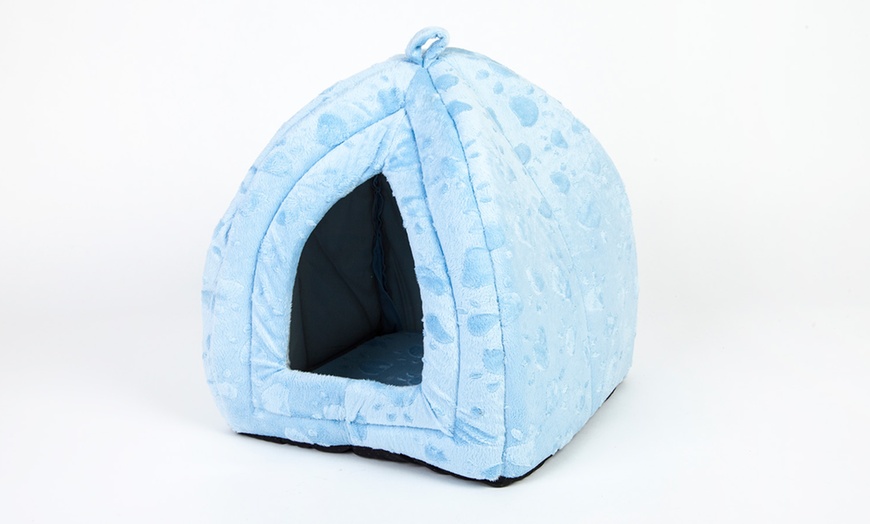 Image 6: Faux Fur Igloo Cat Bed