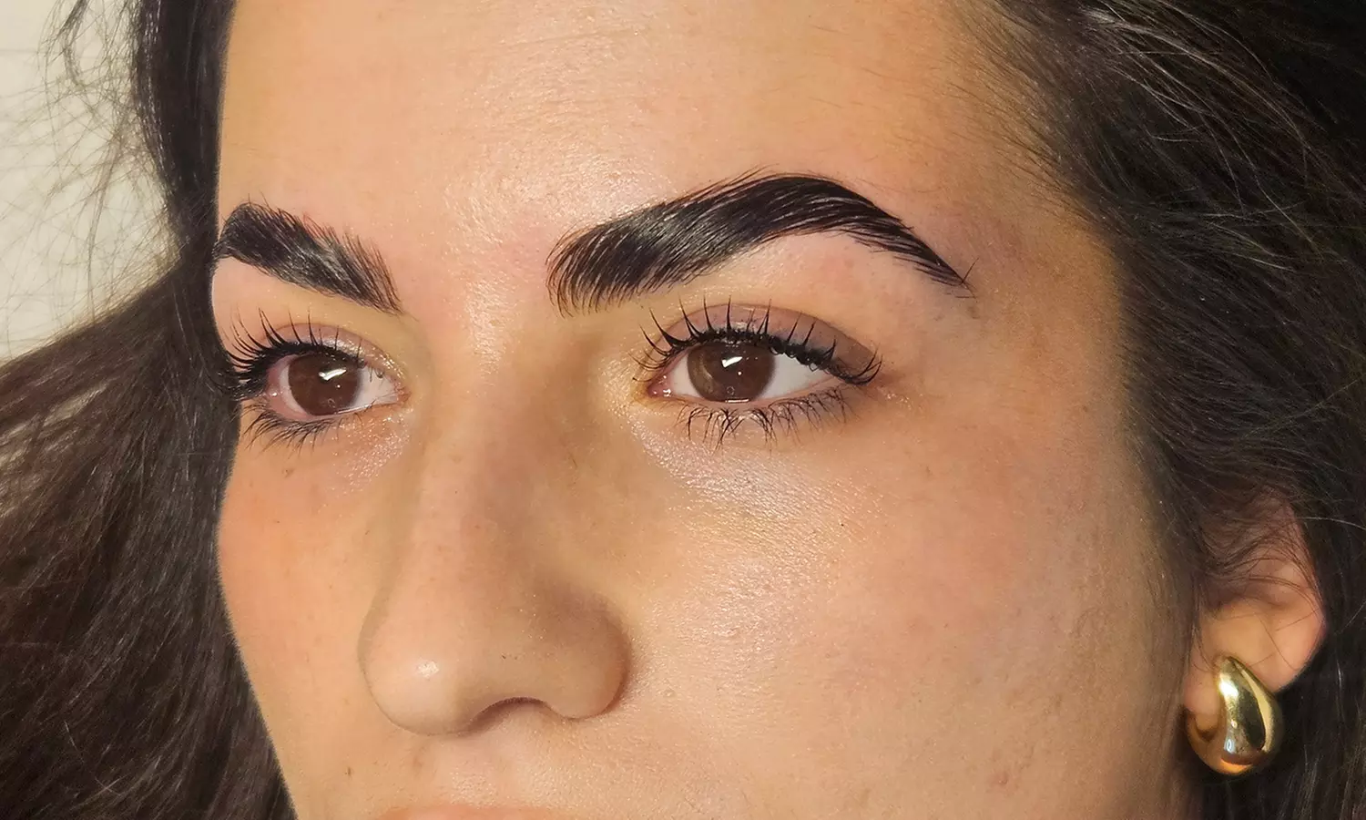 Lifting y tinte de pestañas o cejas con diseño y depilación