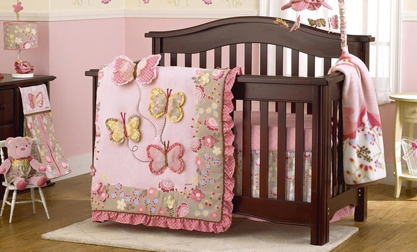 Cocalo crib bedding outlet set