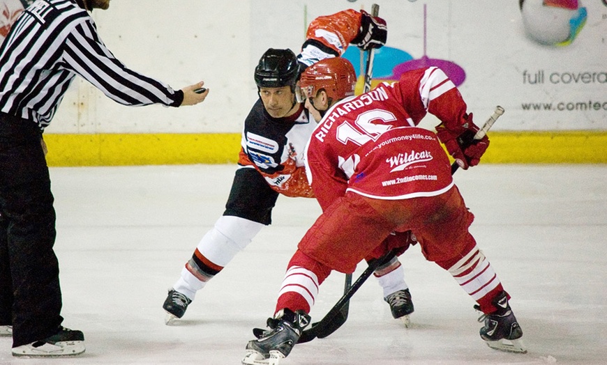 Image 2: Phoenix Ice Hockey Match