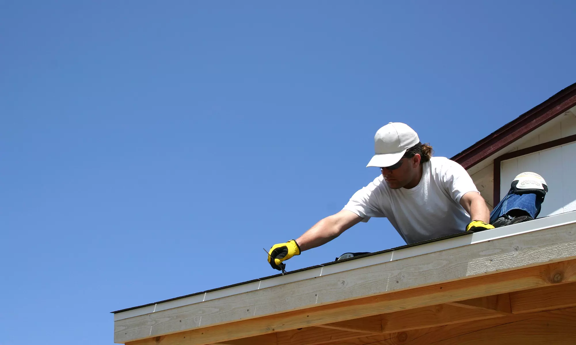 $50 for One Winter Roof Maintenance Package from Tennessee Valley Home Improvements ($150 Value)  - Primary Image