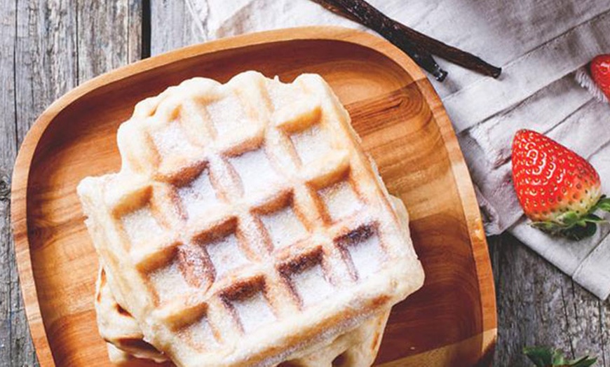 Image 2: Waffle with drinks combo 