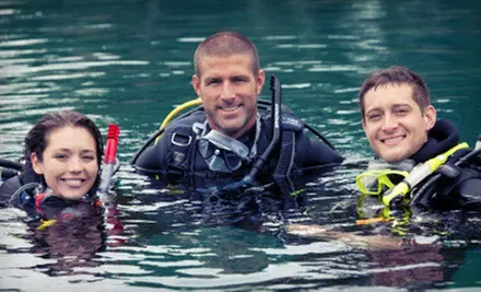 Swim Passes or Intro Scuba-Diving Course at Vortex Spring in Ponce de Leon (Up to 66% Off). Five Options Available. - Primary Image