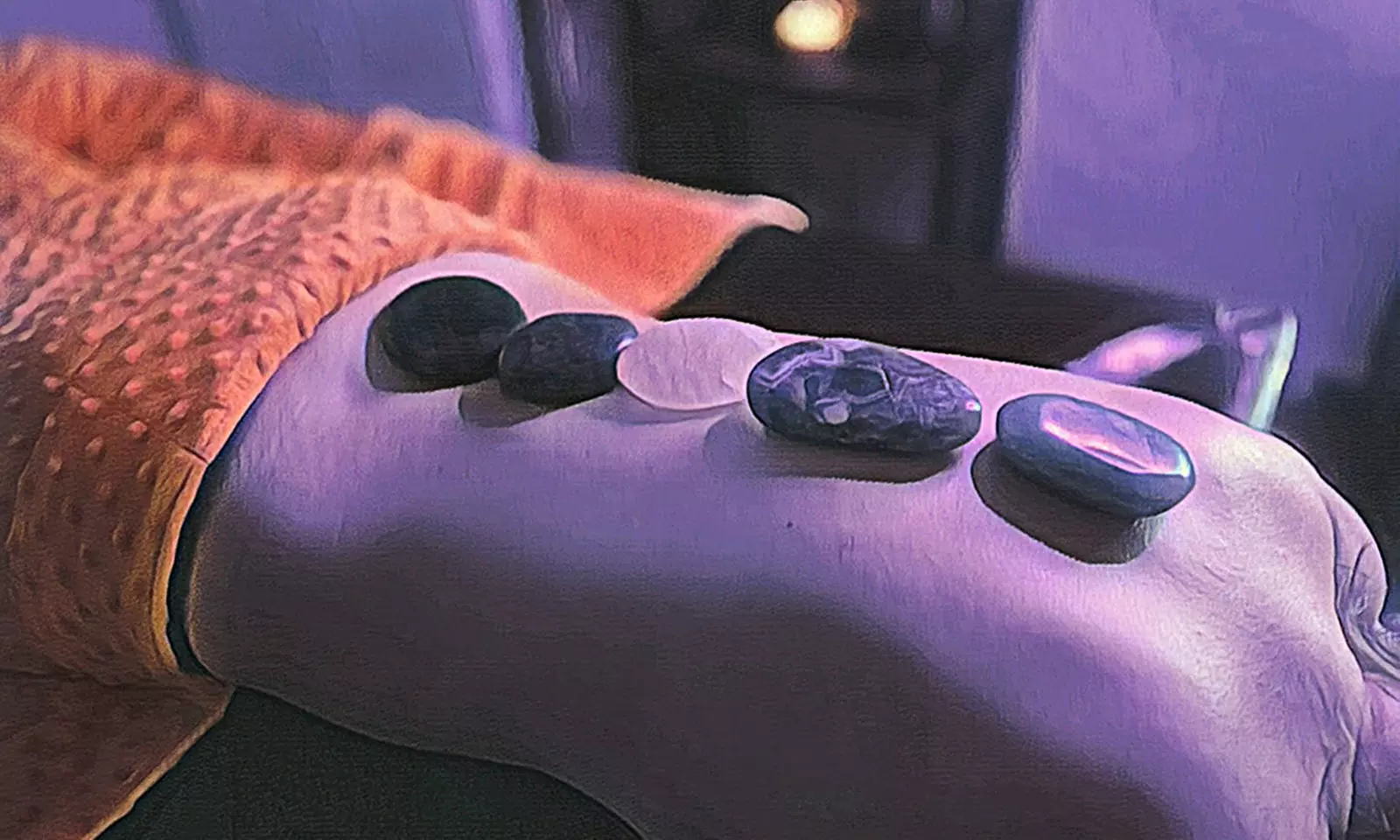 Profesjonalne masaże: tajski stóp, masaż kamieniami Upala i więcej