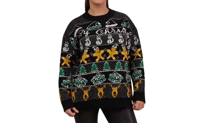 Image 11: Unisex Festive Snowflake and Tree Knitted Christmas Jumper