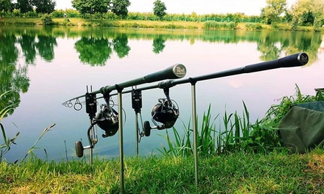 Pesca sportiva per esperti e principianti, attrezzatura, panino e bibita con Asd Carpe Diem (sconto fino a 56%)