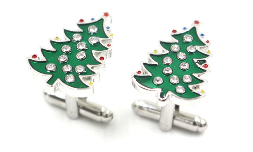 Image 5: 6 or 12-Pack Christmas-Themed Jewellery and Accessories