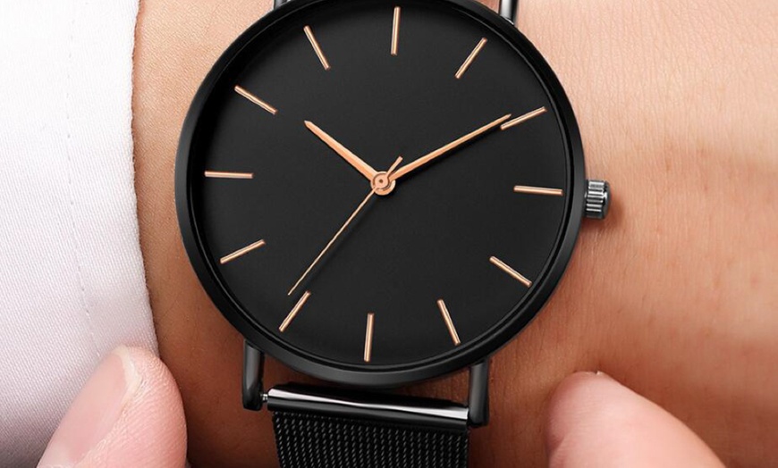 Image 2: Minimalist Fashion Watch