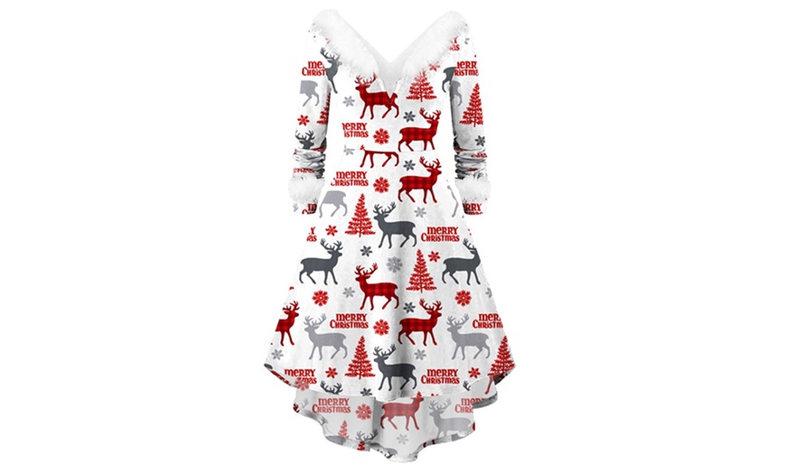 Image 8: Women's Christmas V-Neck Plush Dress