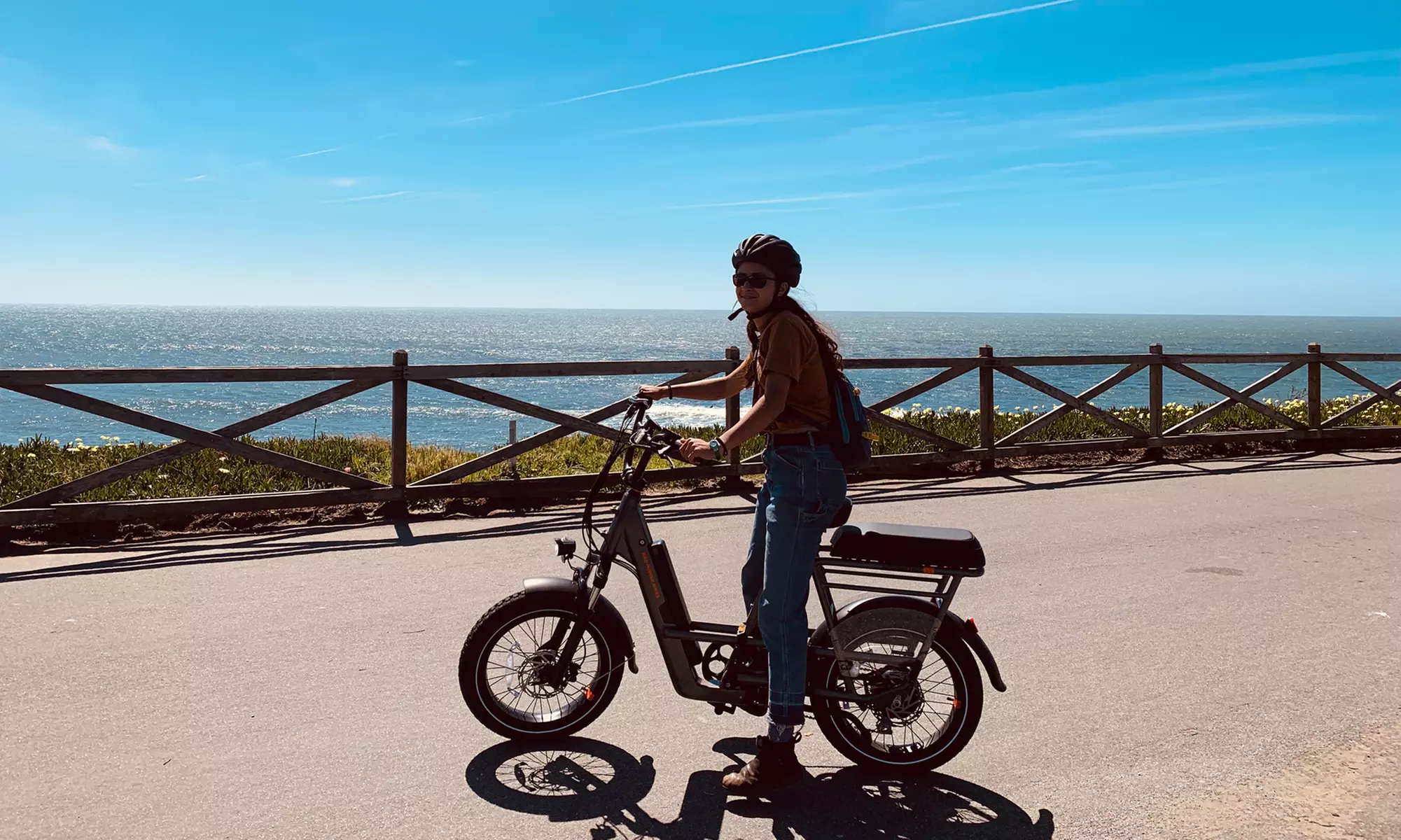 Explore California's Coast with a 2-hour Guided E-bike Tour