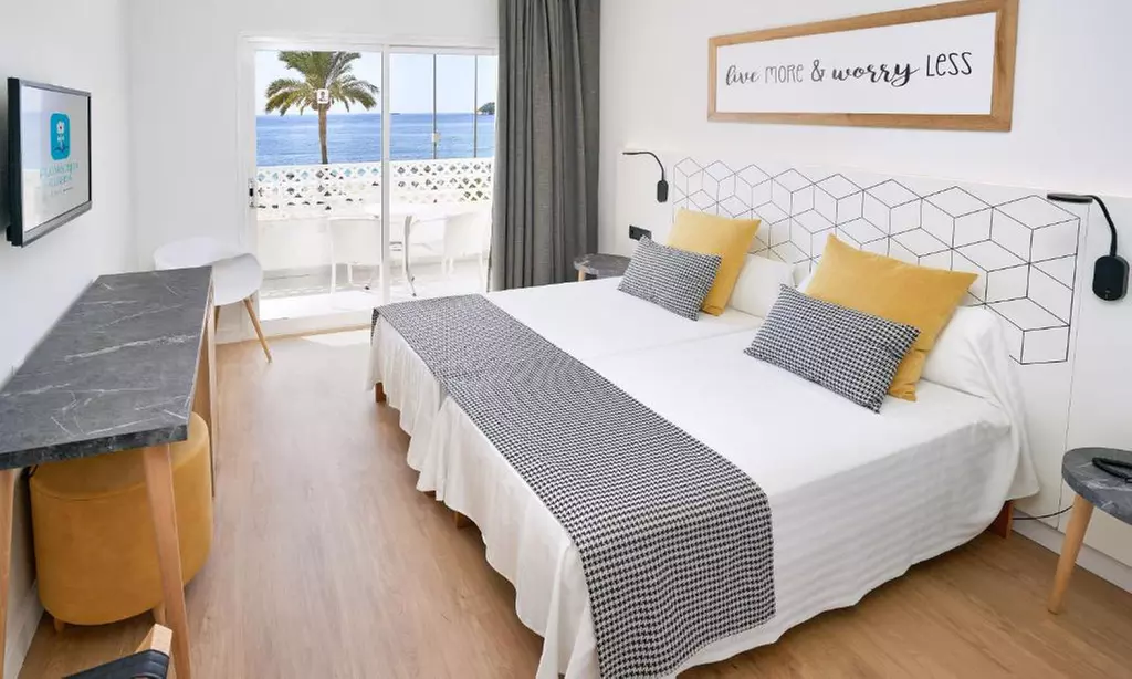 Mallorca: habitación doble con desayuno y acceso a spa