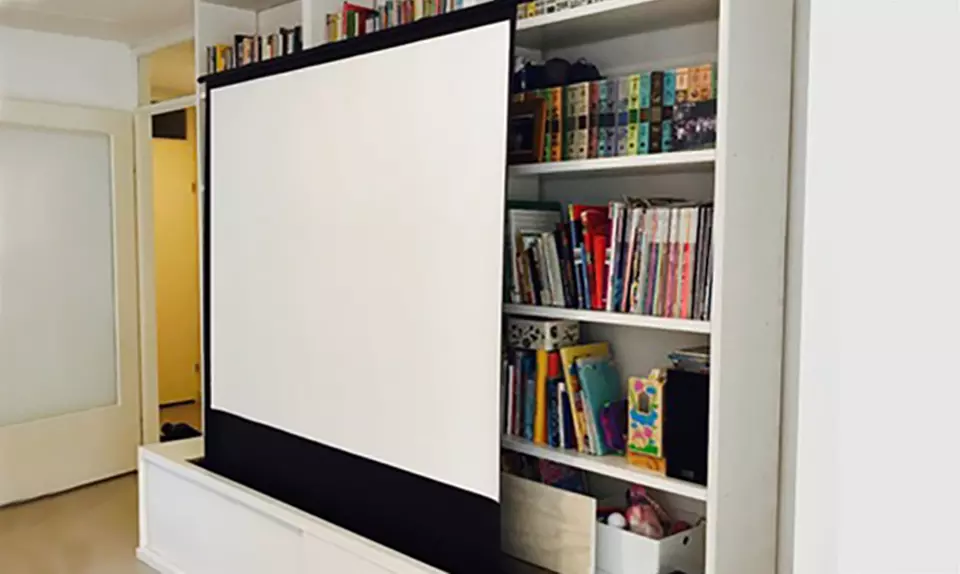 Favi 50" 16:9 Portable Tabletop Projector Screen with Travel Bag - Second Medium