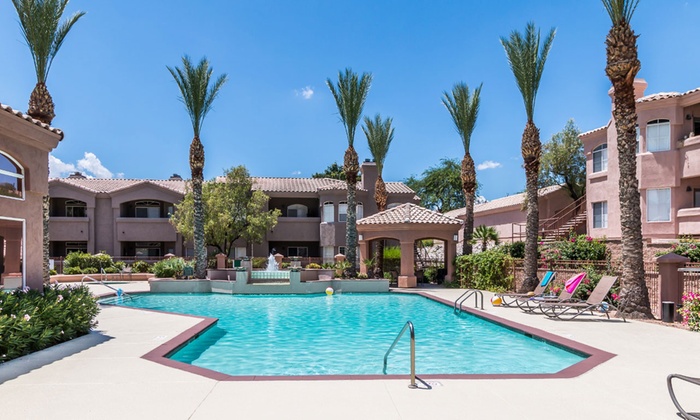 Spacious Condos with Outdoor Pools in Tucson