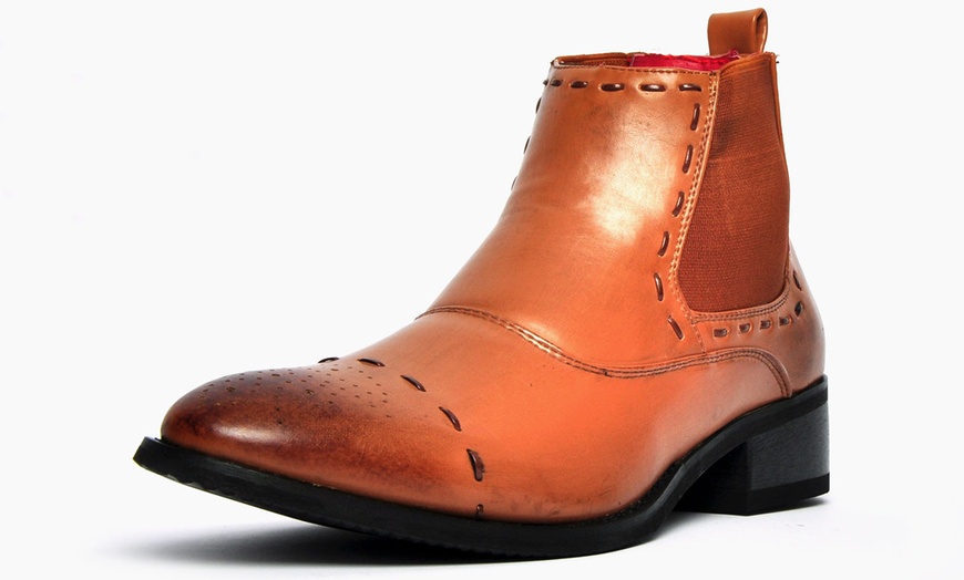 Image 3: Tan Men's Boots