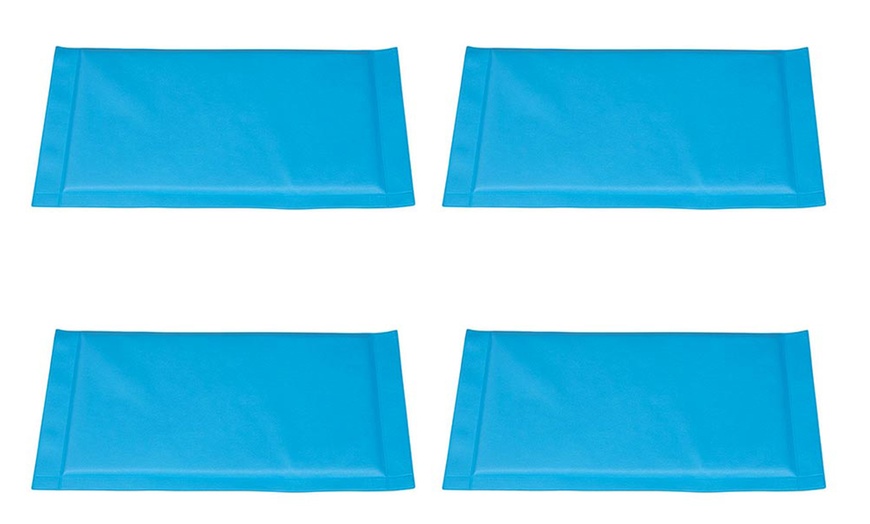 Image 4: Two or Four Packs of Reusable Anti-Frost Freezer Mats