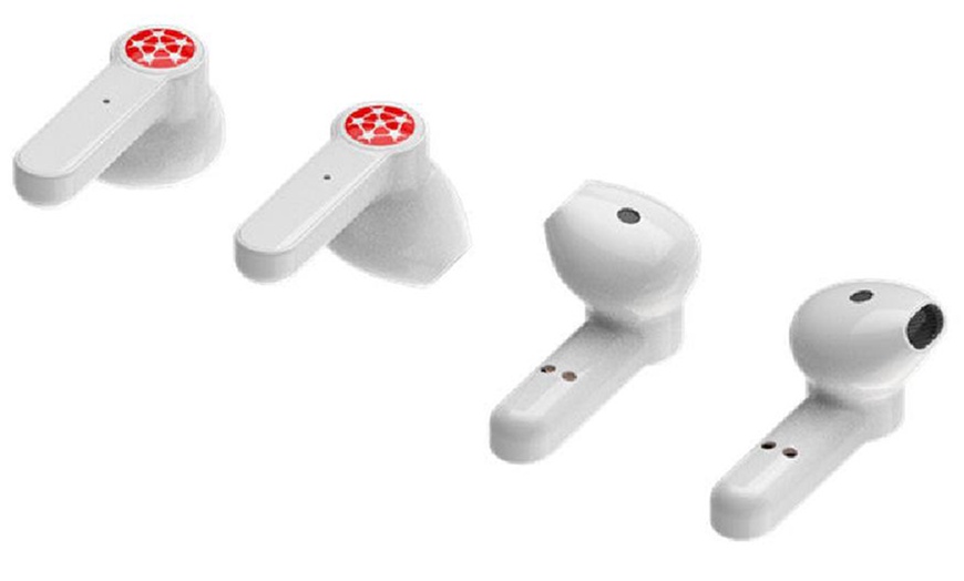 Image 11: 2022 World Cup Football Earbuds